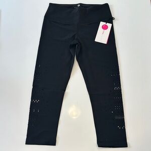 NWT Yogalicious Black Cropped Leggings with Cutout Detail